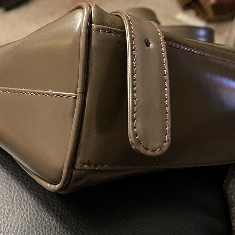 Gucci Brown Backpack with Boxy Design and Embossed Logo - Picture 8 of 8